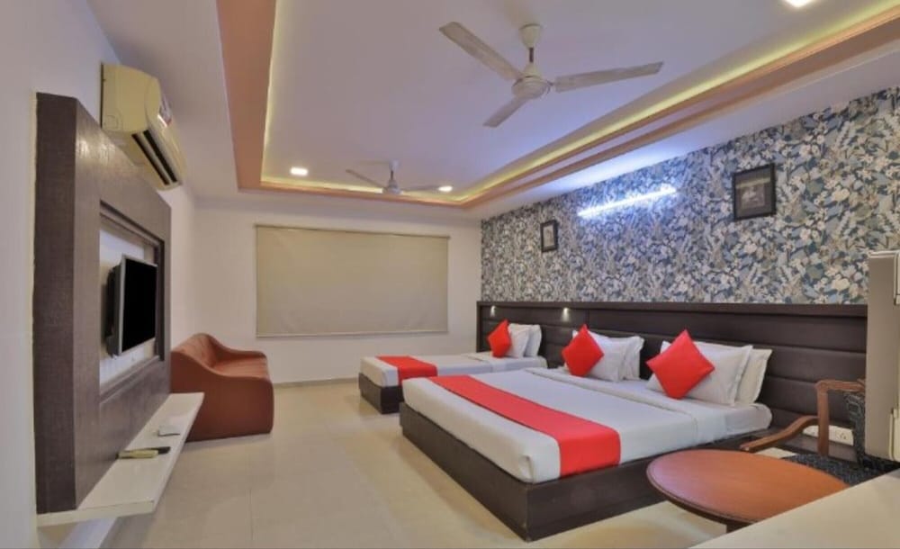 Hotel Sadbhav
