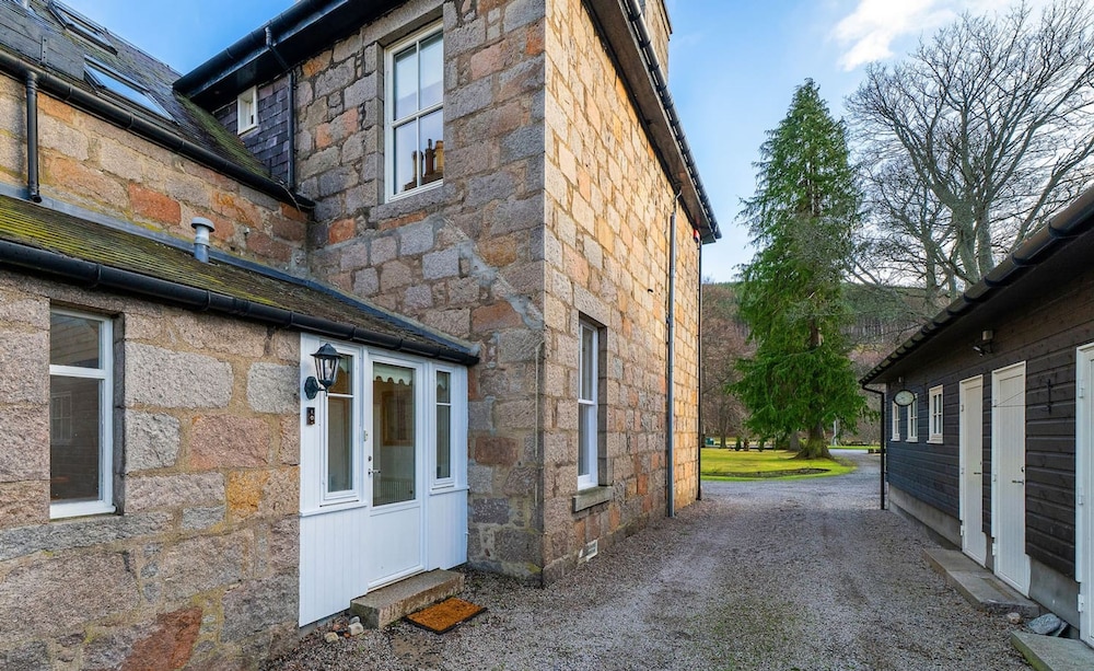 Inchgeal Lodge Ballater Royal Deeside