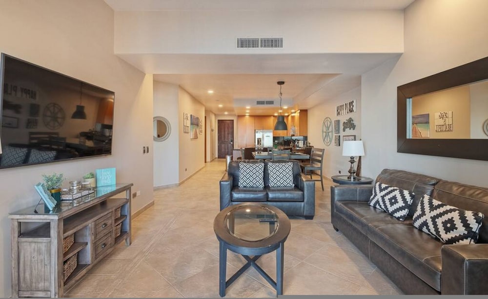 Luxury Las Palomas Oceanview Condo - Phase 2