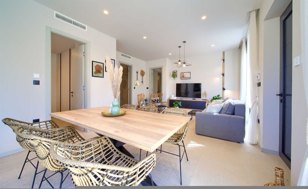 Villa Quarnaro With Heated Pool