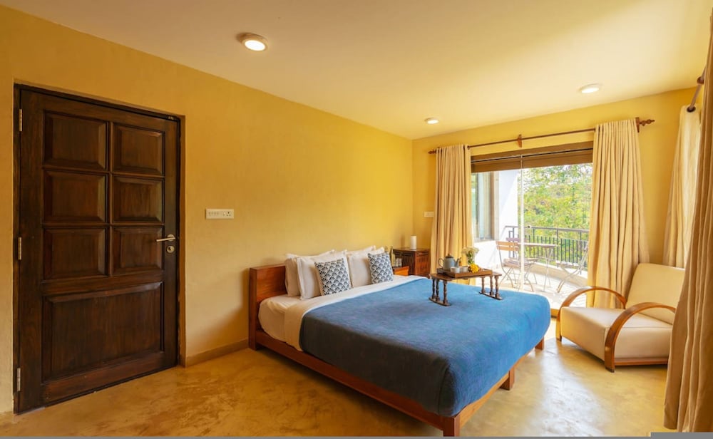 Cliffhouse by Hireavilla -5br w Pvt Pool in Saipem