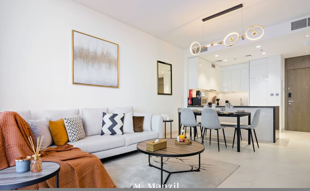 Manzil - 1BR District One Waterfront Living