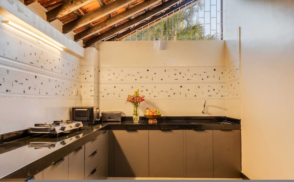 3bhk Portuguese-style Villa w Pool Casa Aloma