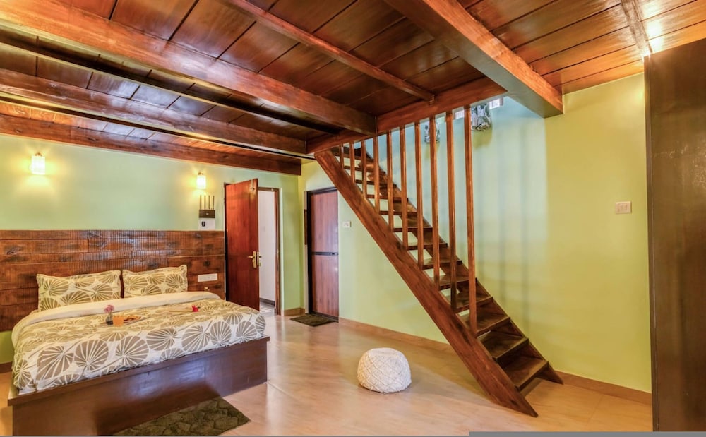 3bhk Portuguese-style Villa w Pool Casa Aloma