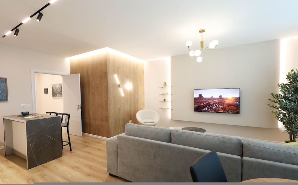 Grandstay Apartments 008