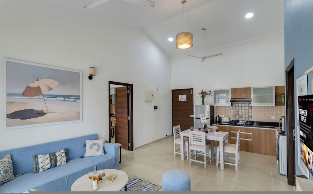 1BR w Pool Sauna Near Calangute Baga Beach