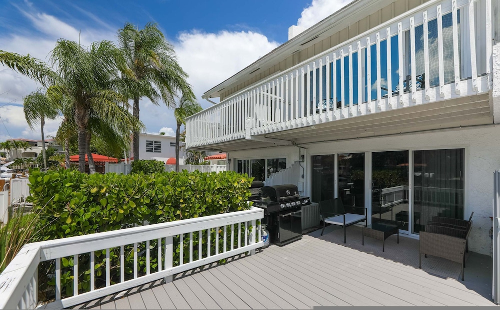 Waterside Retreat in Fort Lauderdale