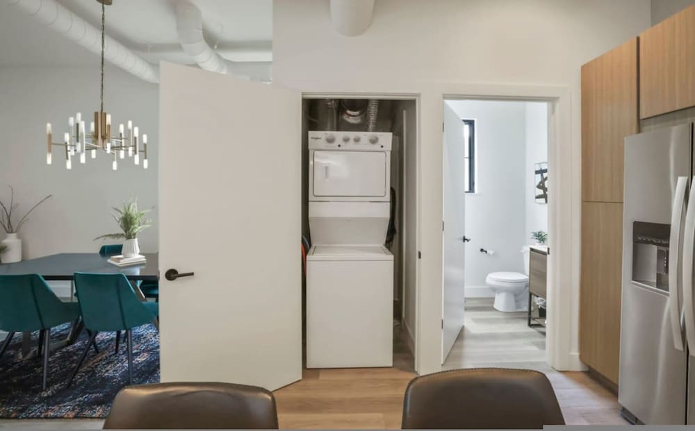 Stylish Getaway -columbus-3 Bedroom Masterpiece