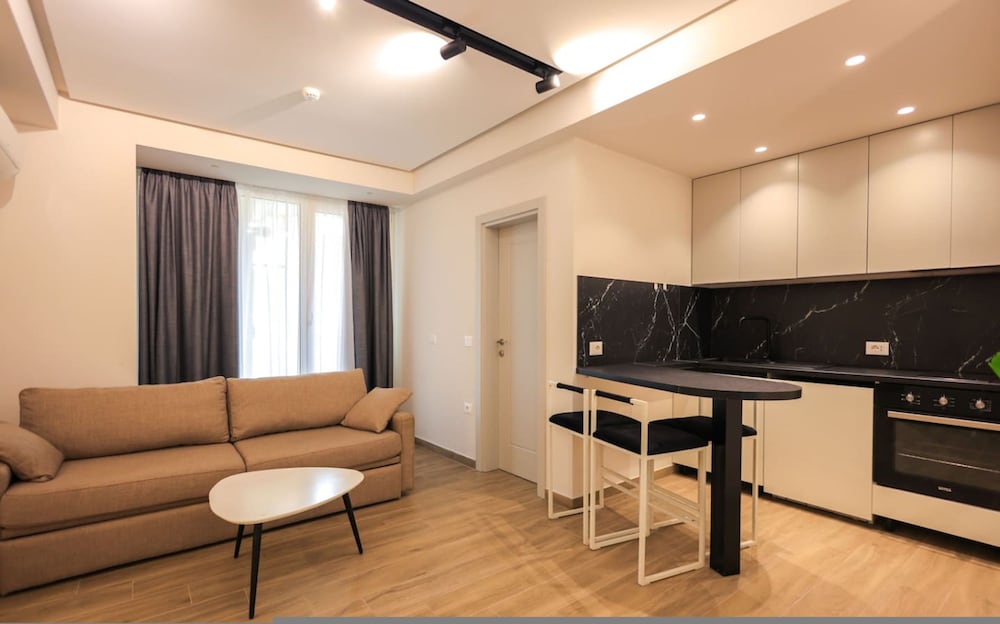 Beach Apartment 01 in Durr s