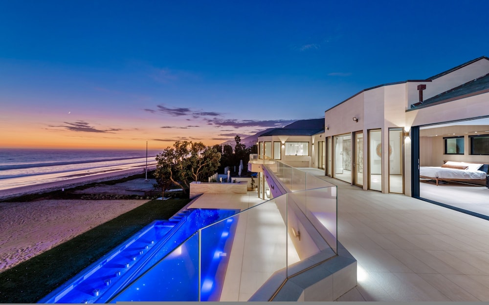 Ultimate Malibu Villa - Property Image 34