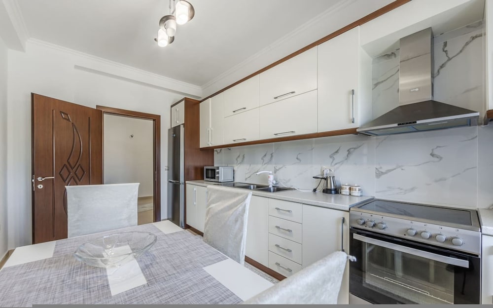 Hometown Apartment 2