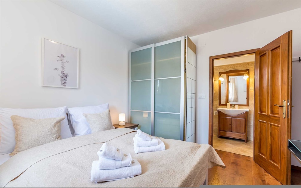 Holiday House Casa D Oro