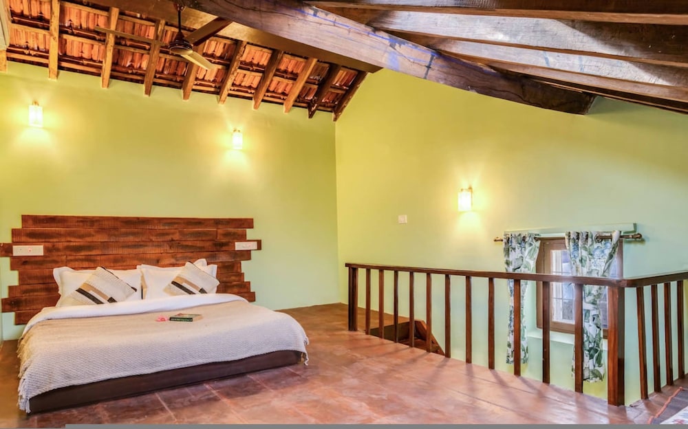 3bhk Portuguese-style Villa w Pool Casa Aloma