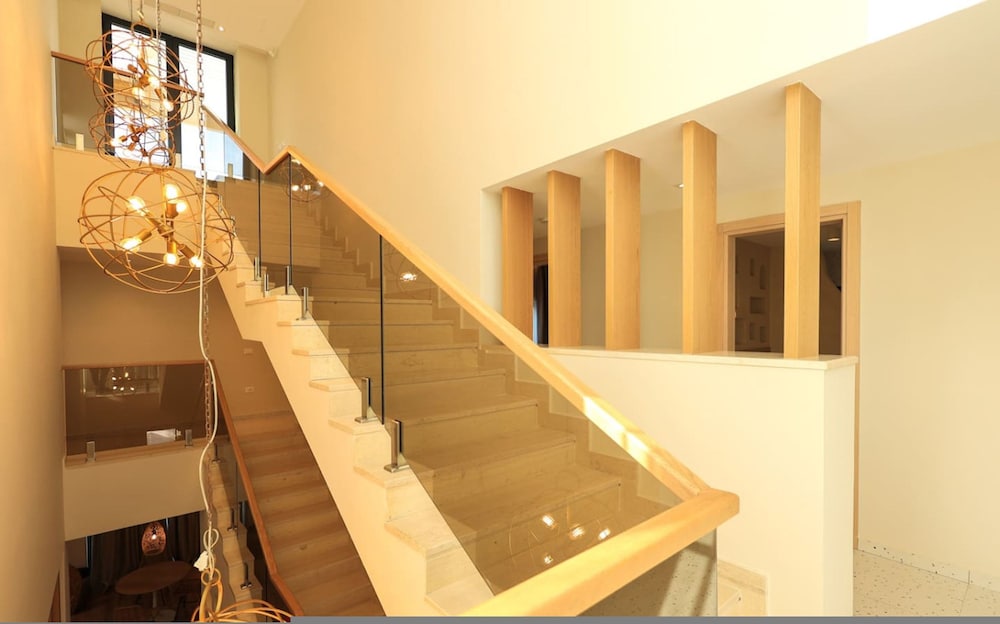 Sanpietro Elite Signature Villa