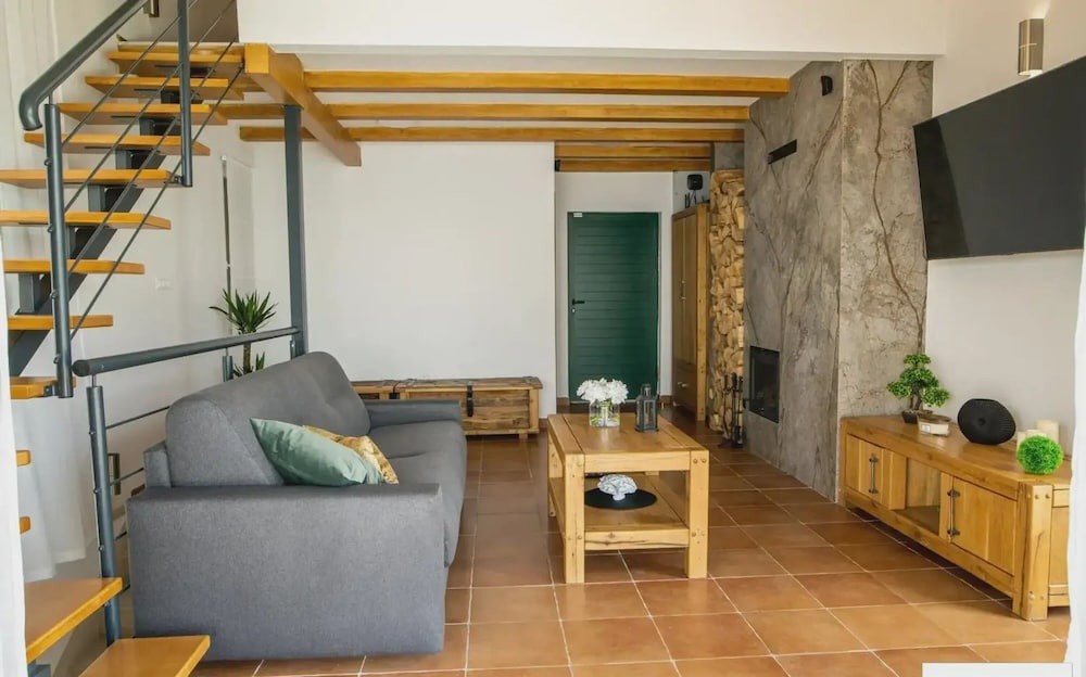 Villa Maslina Nearby Split - Crovillas