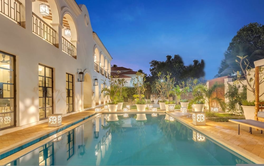 Casa Brilhante - 4BR Villa w Private Pool Garden