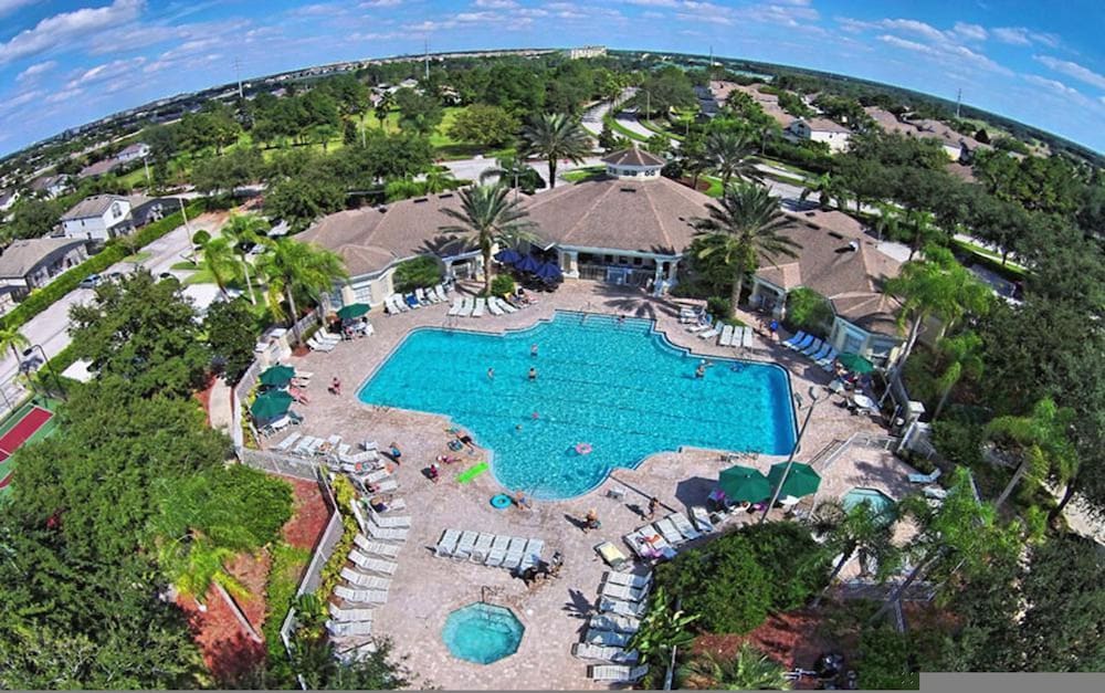 Luxury Pool Home 3 Miles From Disney More