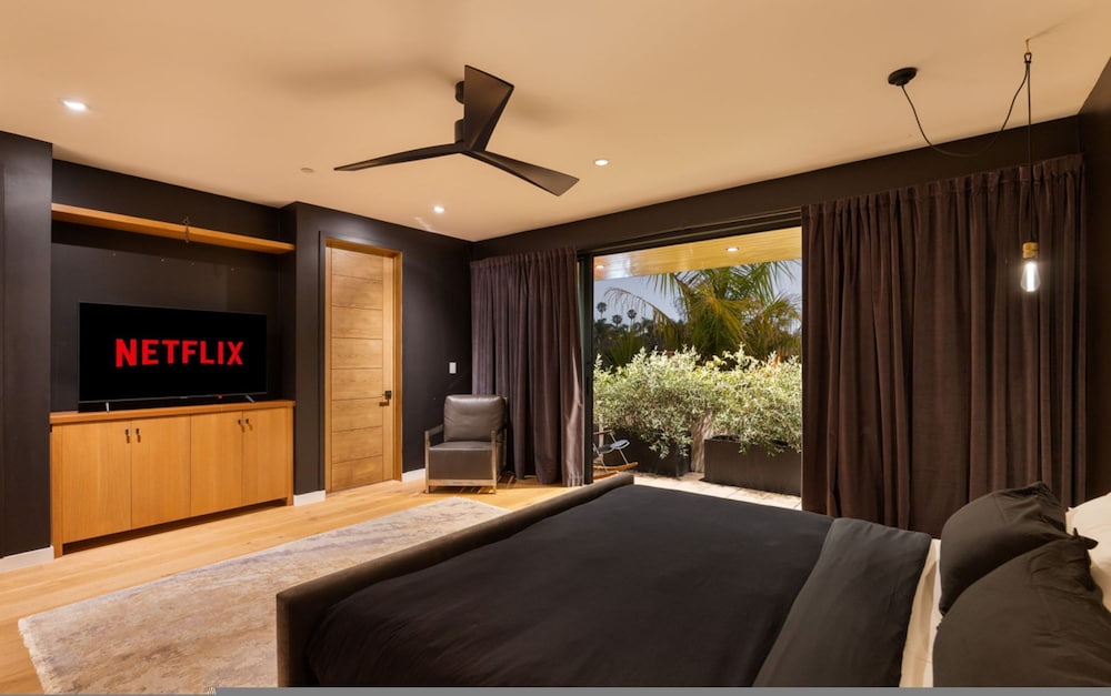 The Bella Villa Venice Beach - Luxury Interior Design w hot tub