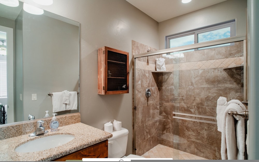 Paradise Village 3 - Grand View Estates
