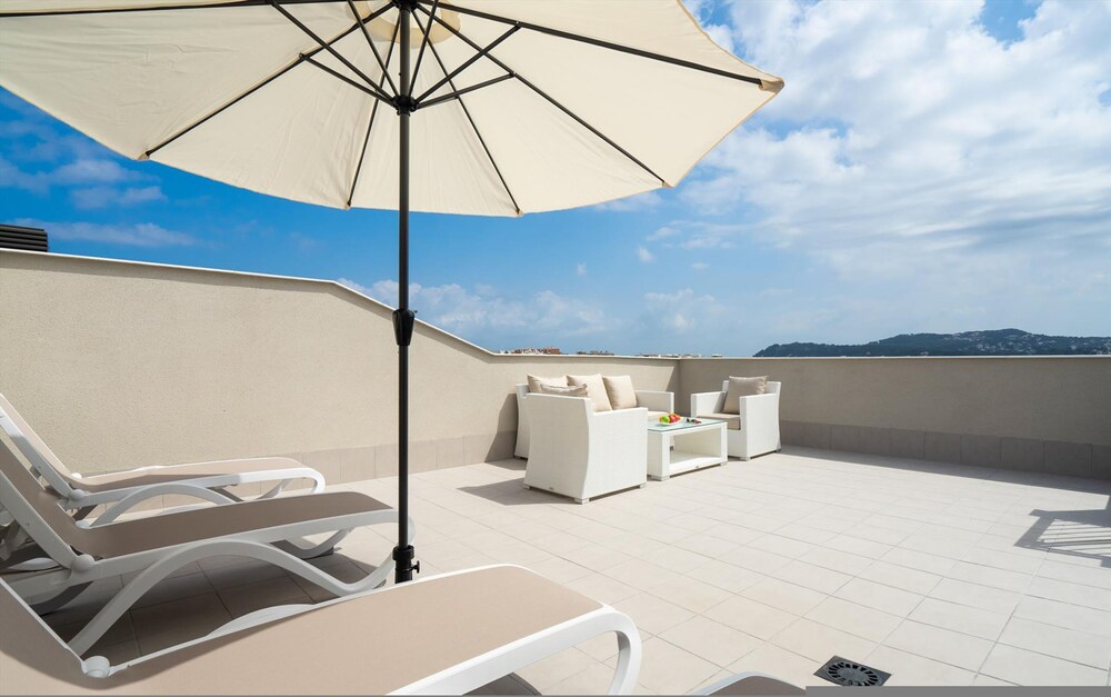 roof