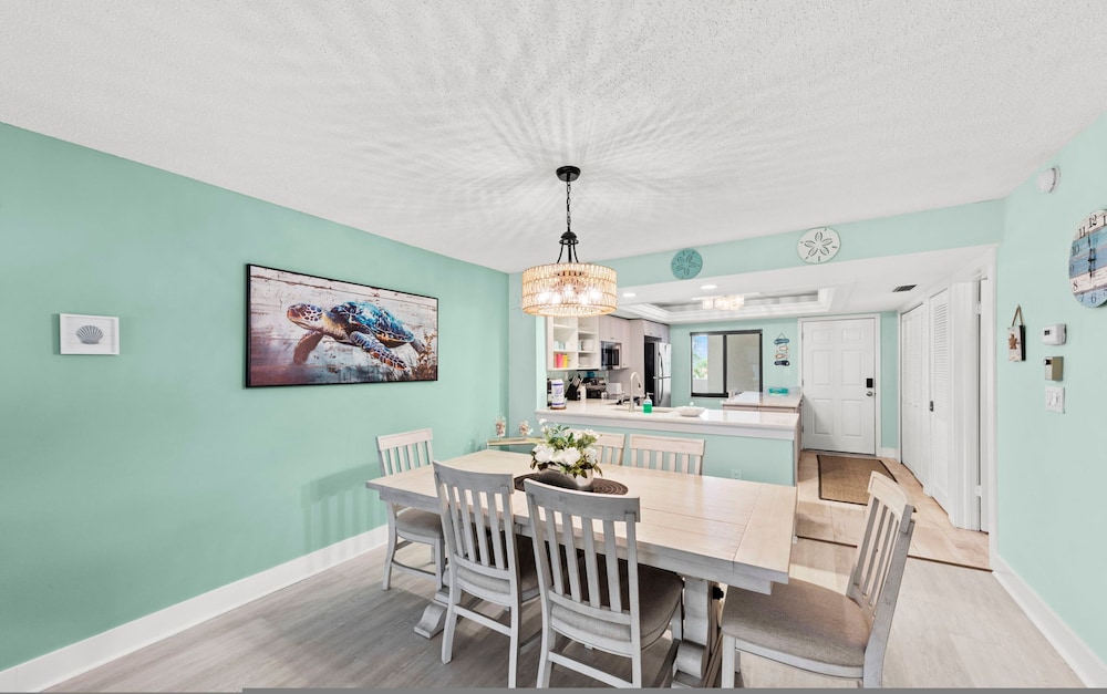 Loggerhead Cay 472 - Beach Front Pet-friendly