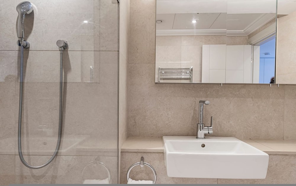 Luxury Park Lane Apartment - Opposite Hyde Park