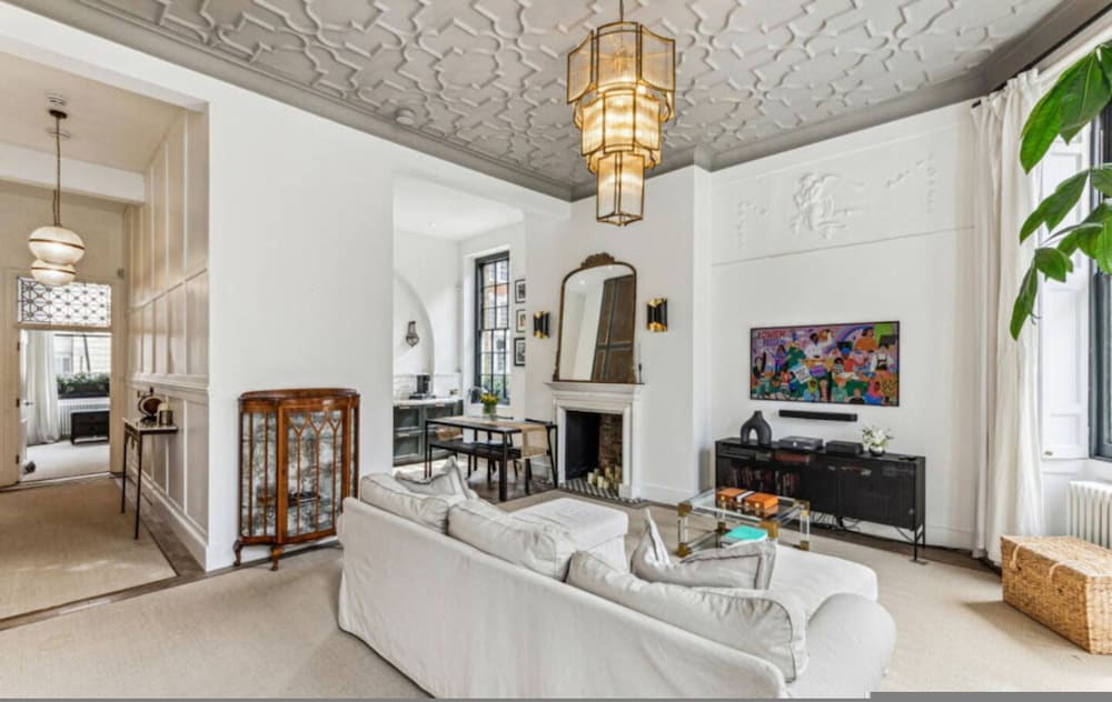 Harley Street Elegance With Private Garden