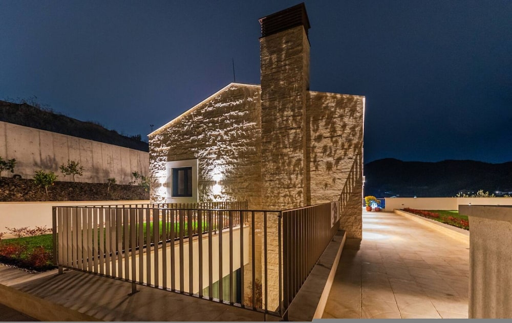 Jerina Mansion in Picall