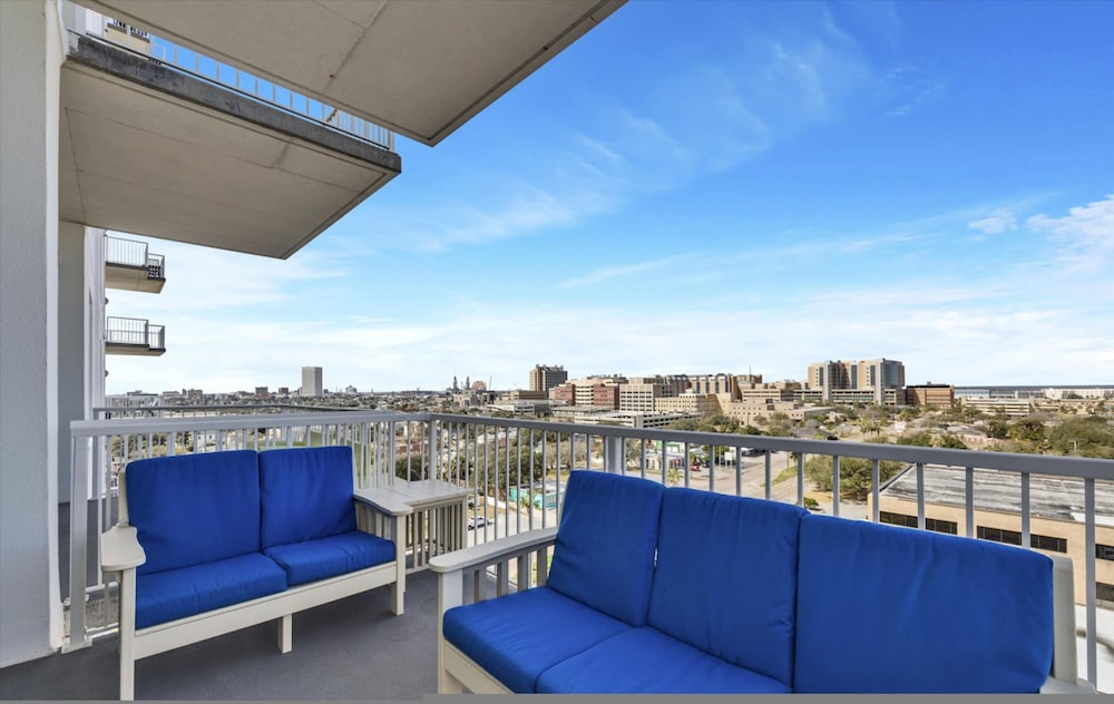 Blue Horizon in Galveston