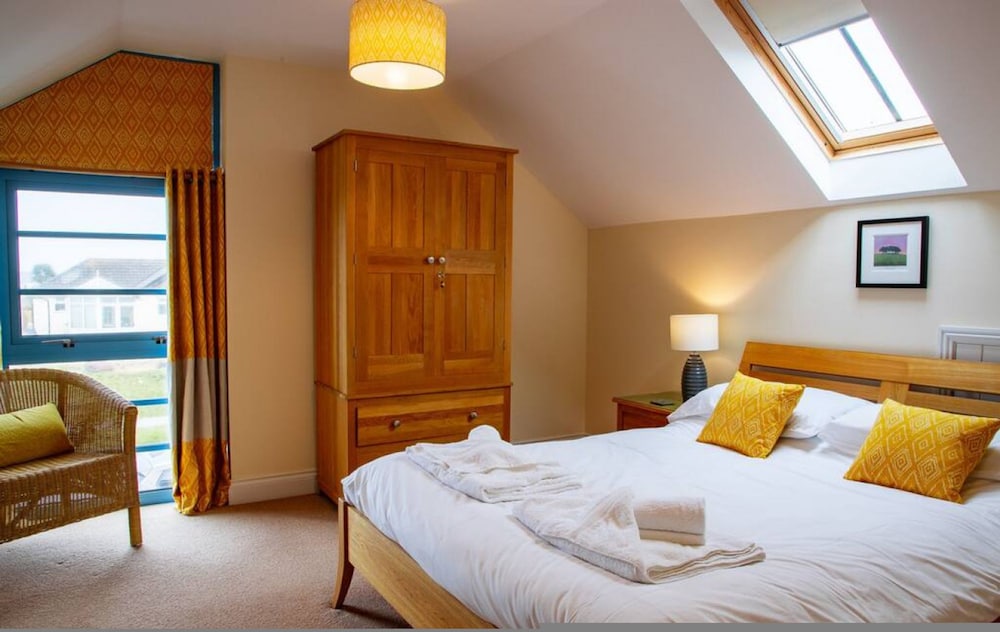 Bay Retreat in Bude With 5 Bedrooms and 4 Bathrooms