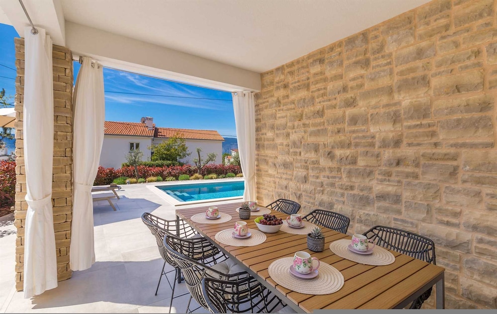 Holiday House Villa Andro