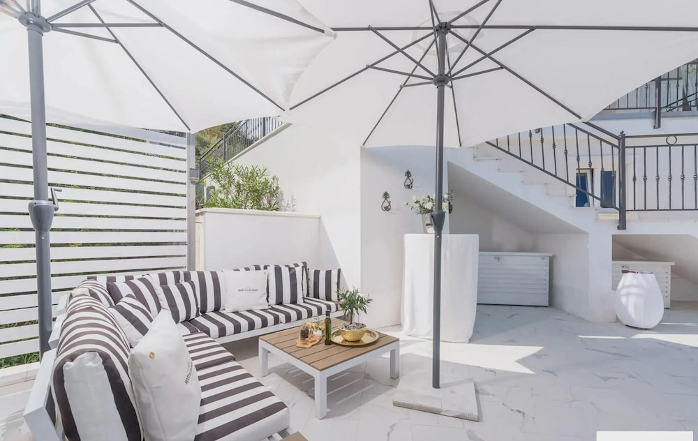 Villa Lauriana Nearby Opatija - Crovillas