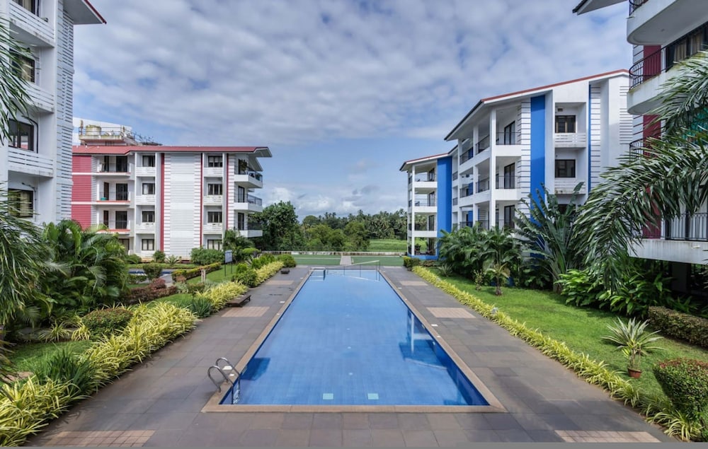 1BR w Pool Sauna Near Calangute Baga Beach