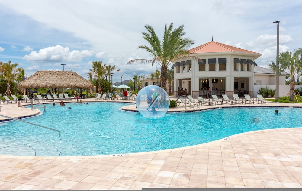 Amazing 5bdr House w Pool -4857