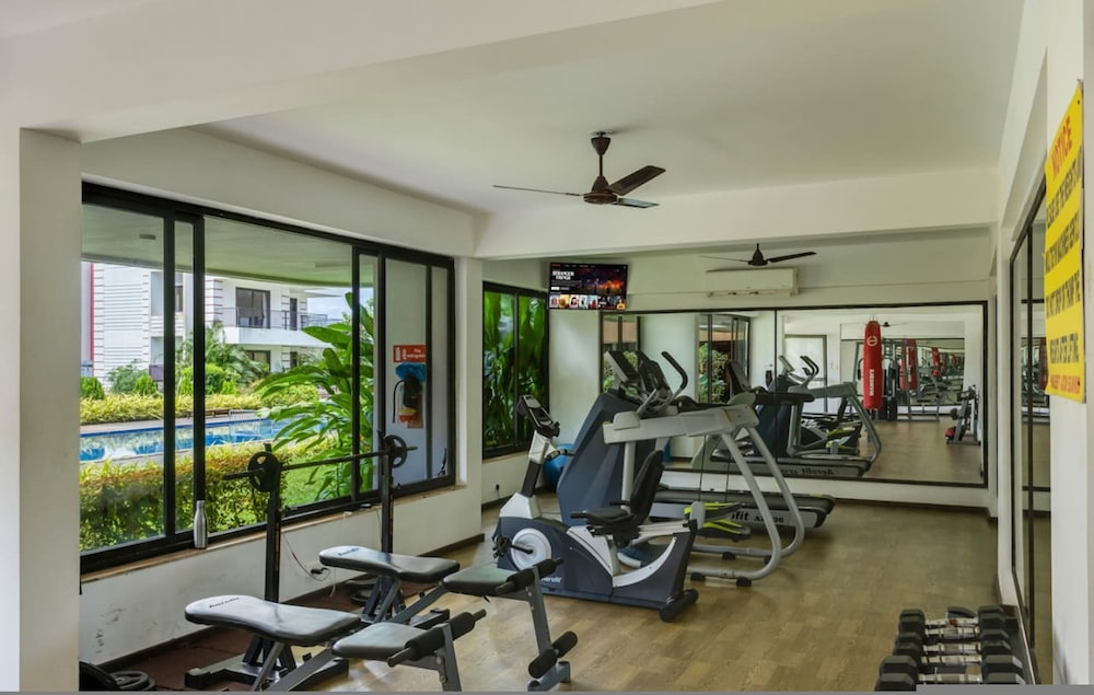1BR w Pool Sauna Near Calangute Baga Beach