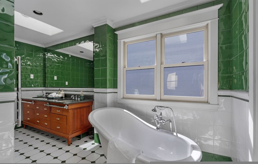 Historic Hideaway in BC