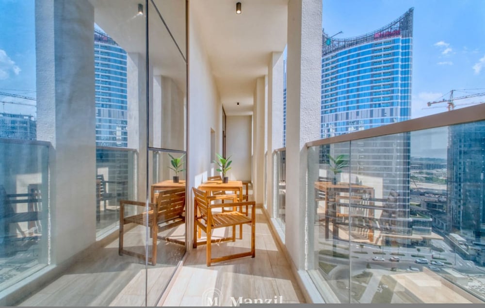 2BR Apt w Dubai Canal Views Near Burj Dubai Mall