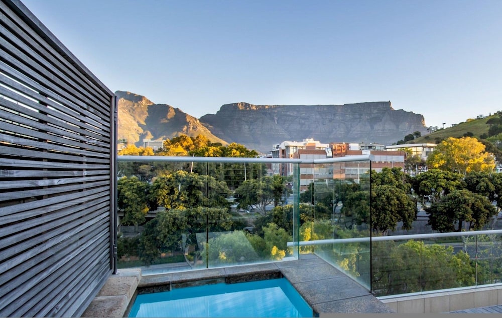 The Canal Three Bedroom Pool Duplex Penthouse - 405
