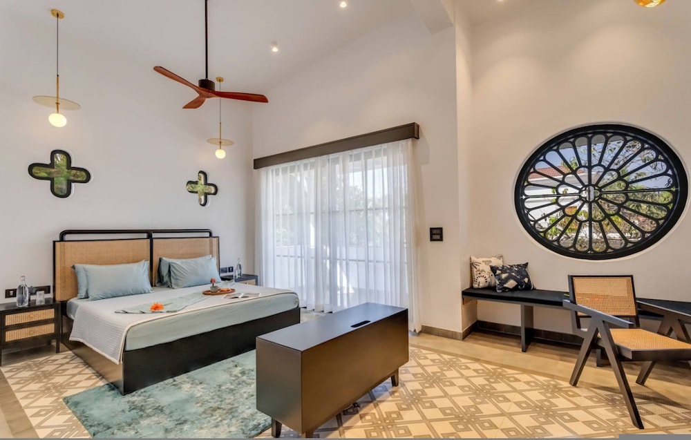 Lux 3BR Villa in Siolim 4km to Beach Wadi House