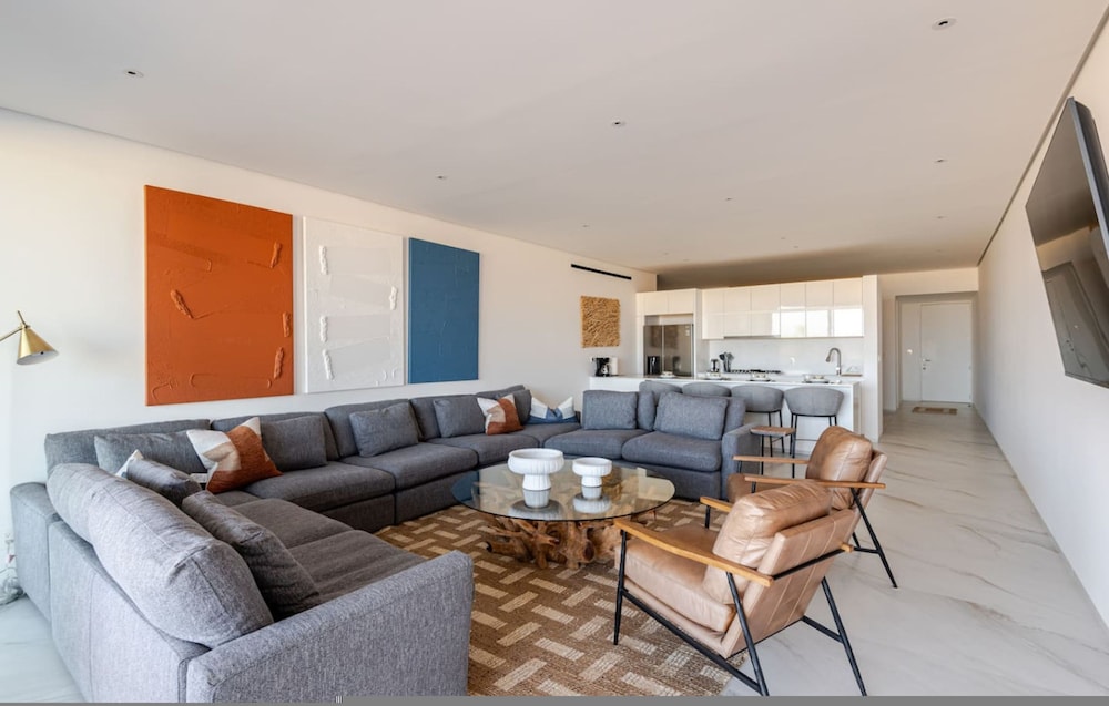 Brand new San Jose Condo