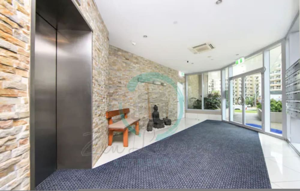 ZEN Towers Penthouse- Ocean View Family Retreat