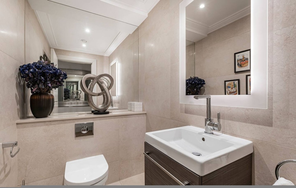 Luxury Park Lane Apartment - Opposite Hyde Park