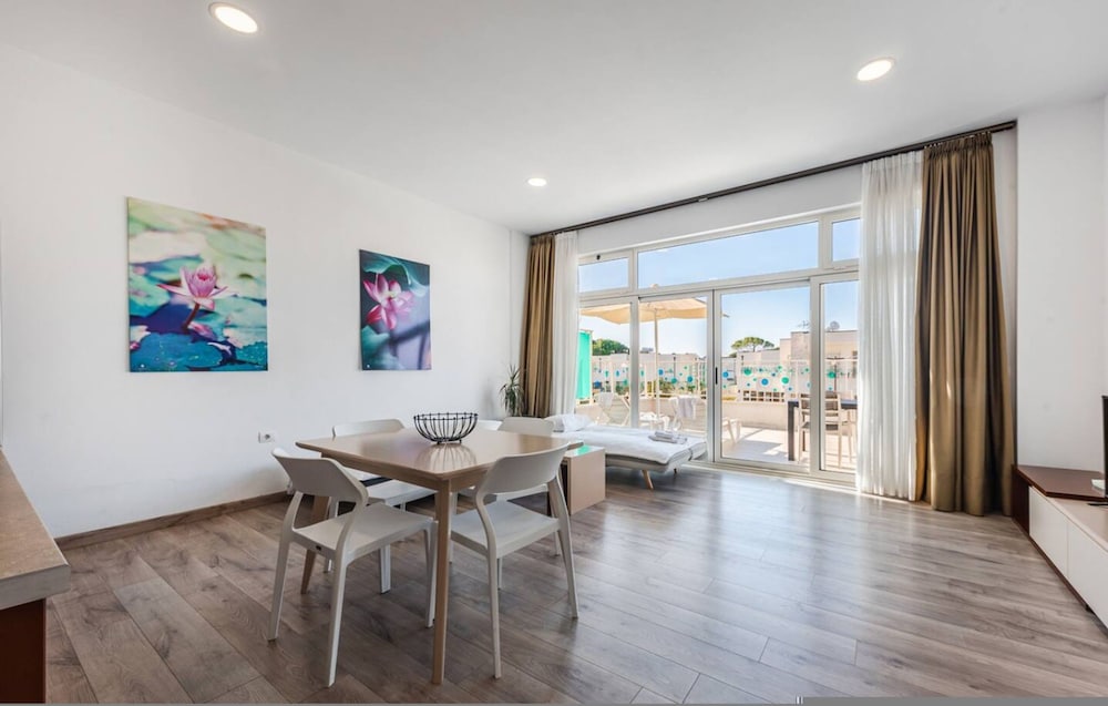 1-bedroom Retreat at Gjiri i Lalzit - Zambaku