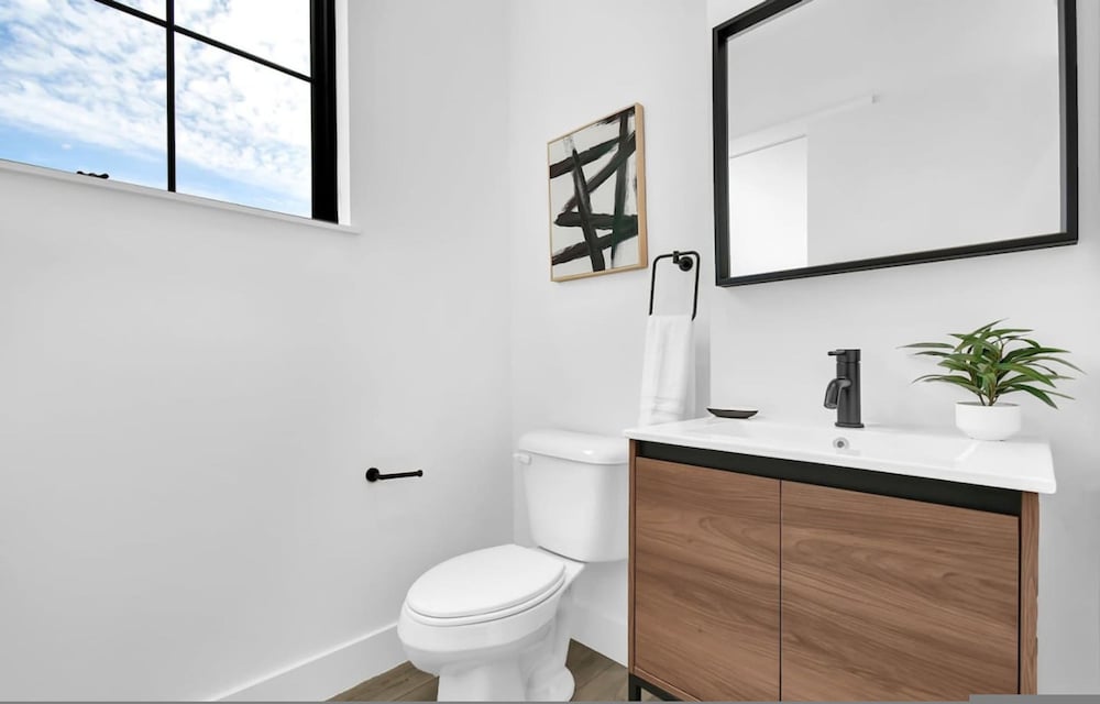 Stylish Getaway -columbus-3 Bedroom Masterpiece