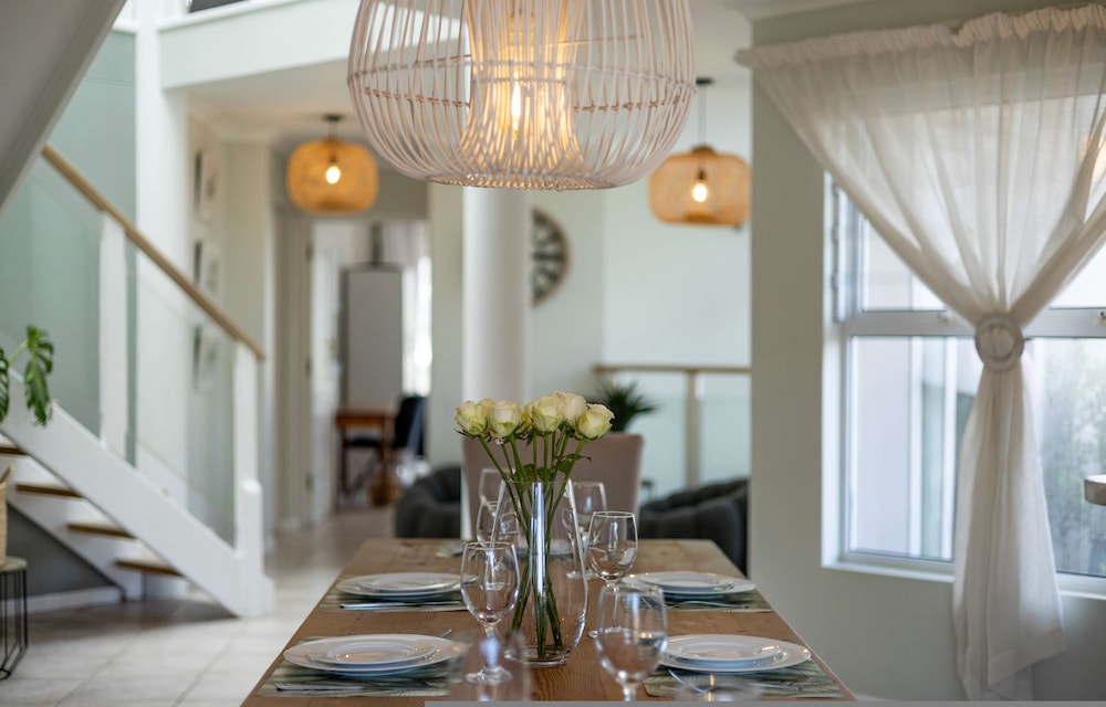 3 Bedroom Family Apartment Beach Club - Houtbay