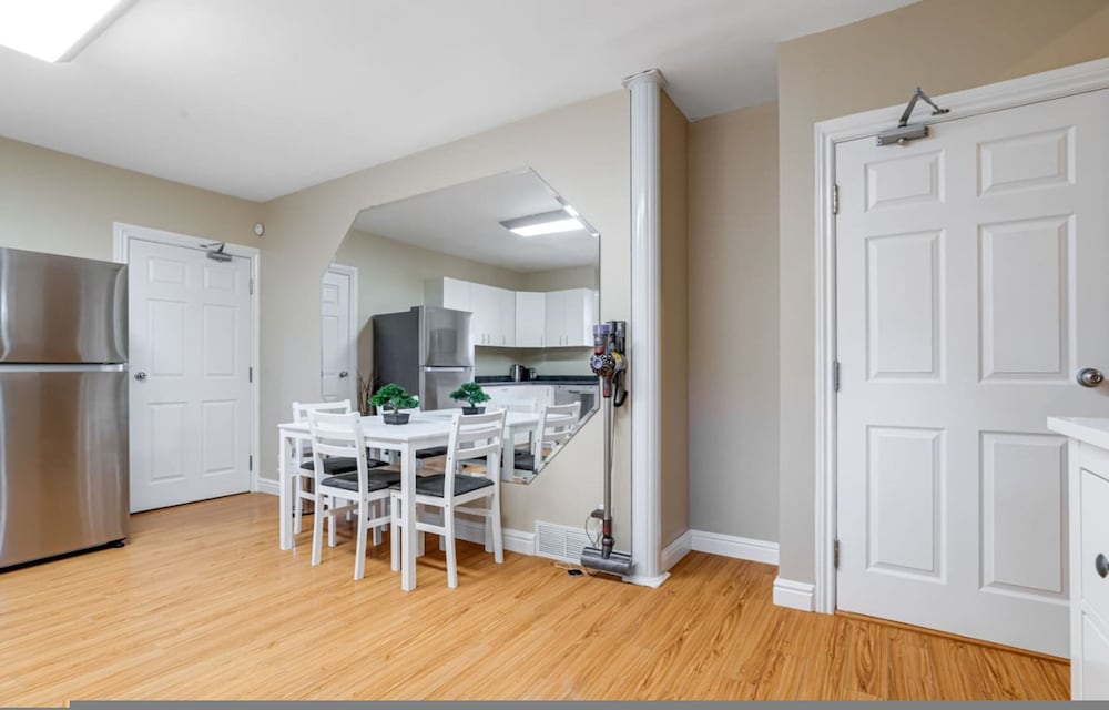 Charming 3BR Home in Quiet Kitchener Neighborhood