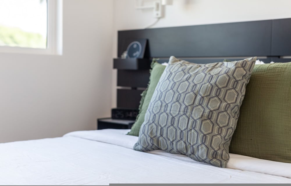 Scandinavian-style 1BR Apartment Built 2024 p83