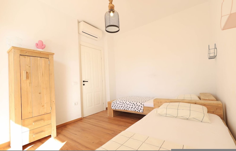 Grandstay Villa Perla Resort