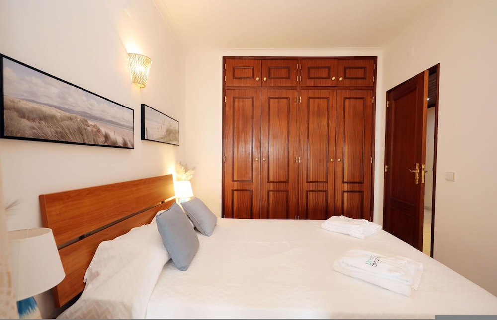 B37 - Central City Door Apartment