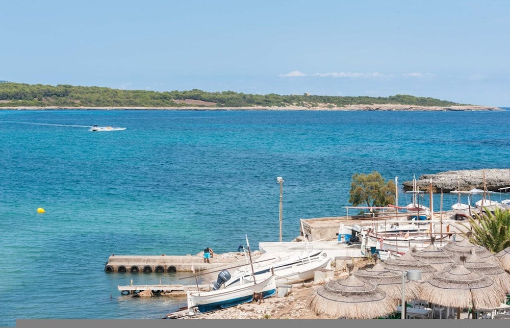 Can Pedro Ros in S Illot-cala Morlanda view 4